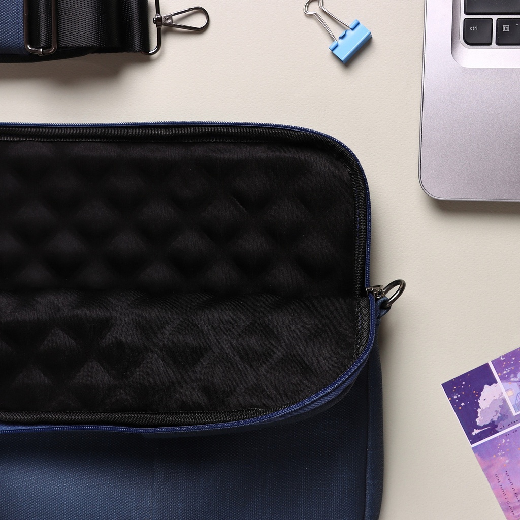 Shoulder Laptop Sleeve | Navy Blue